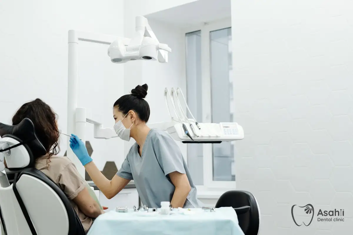 Điều trị tuỷ thường gồm làm sạch, tạo hình và trám bít ống tuỷ qua một hoặc vài buổi